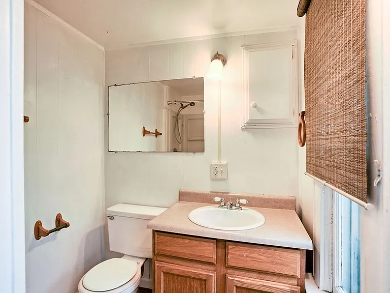 205 N Sherwood St #2 — Photo 34