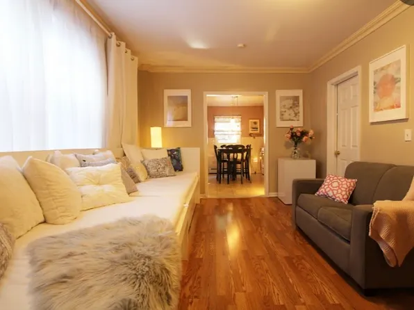 14 Elm St APT 1, Newark, NJ 07102