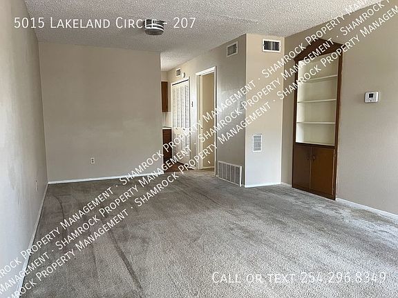 3rd image of 5015 Lakeland Cir #207
