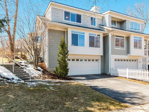 213 Park Road, South Burlington, VT 05403