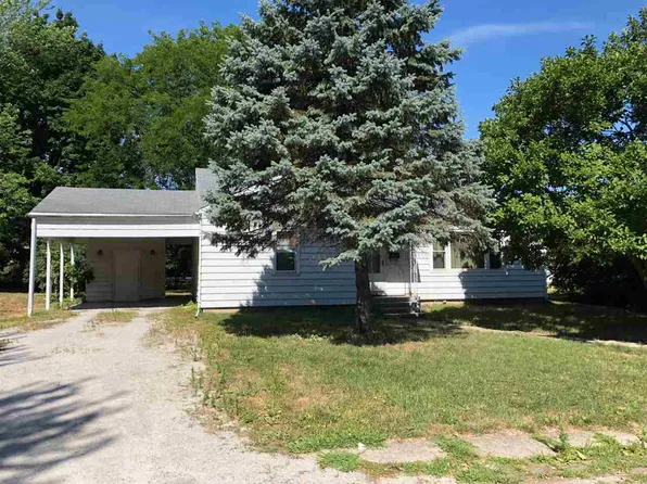 916 Park St, Rochester, IN 46975