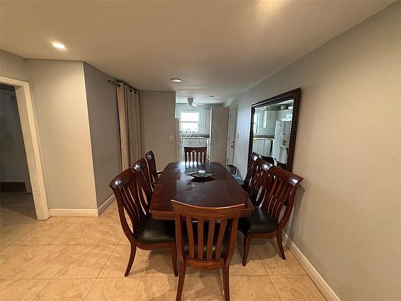 3rd image of 1150 E Sample Road #101