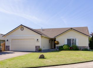 439 Blue Jay Loop, Creswell, OR 97426