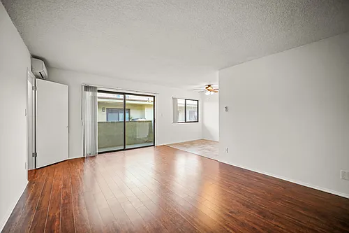 1308 Amherst Ave #7 Photo 1