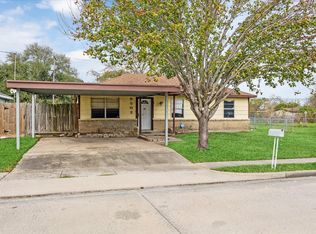3502 Magnolia Ave, Texas City, TX 77590