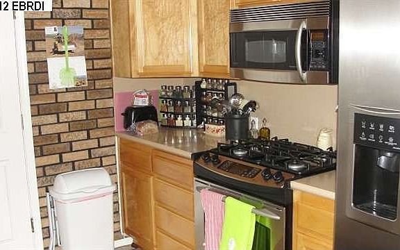 2nd image of 2701 Barcelona Cir