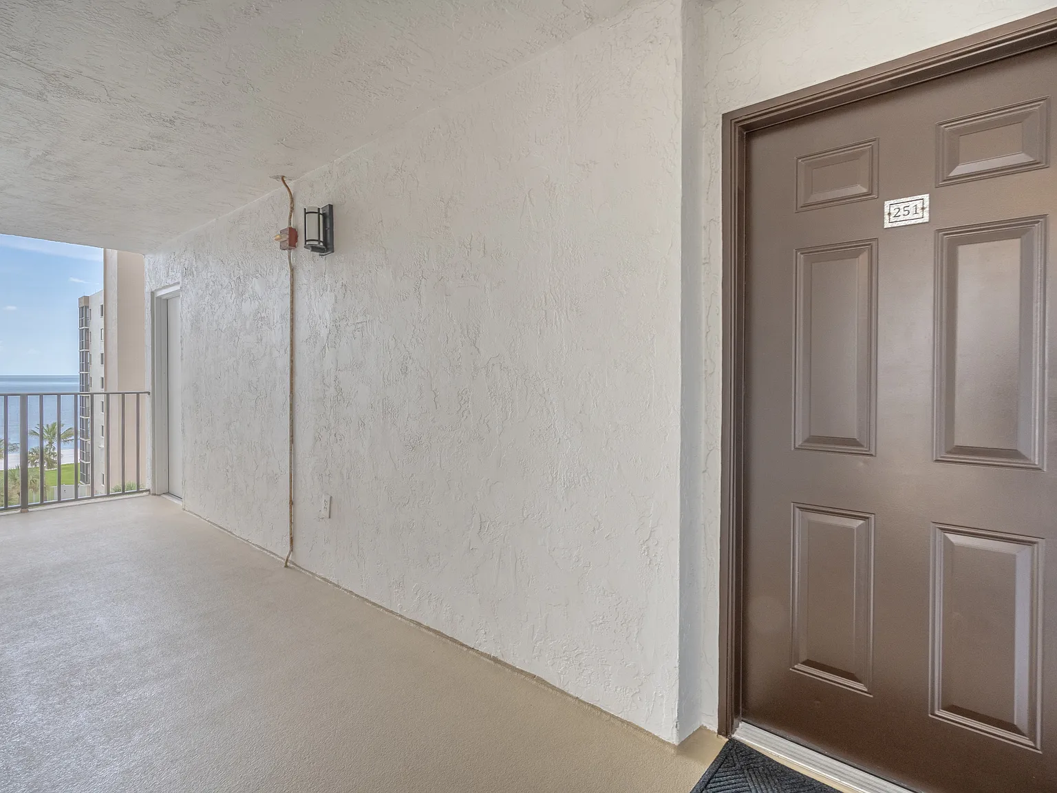 10482 Gulf Shore Dr — Photo 4