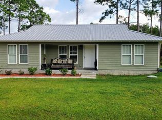 680 Longwood Ct, Eastpoint, FL 32328