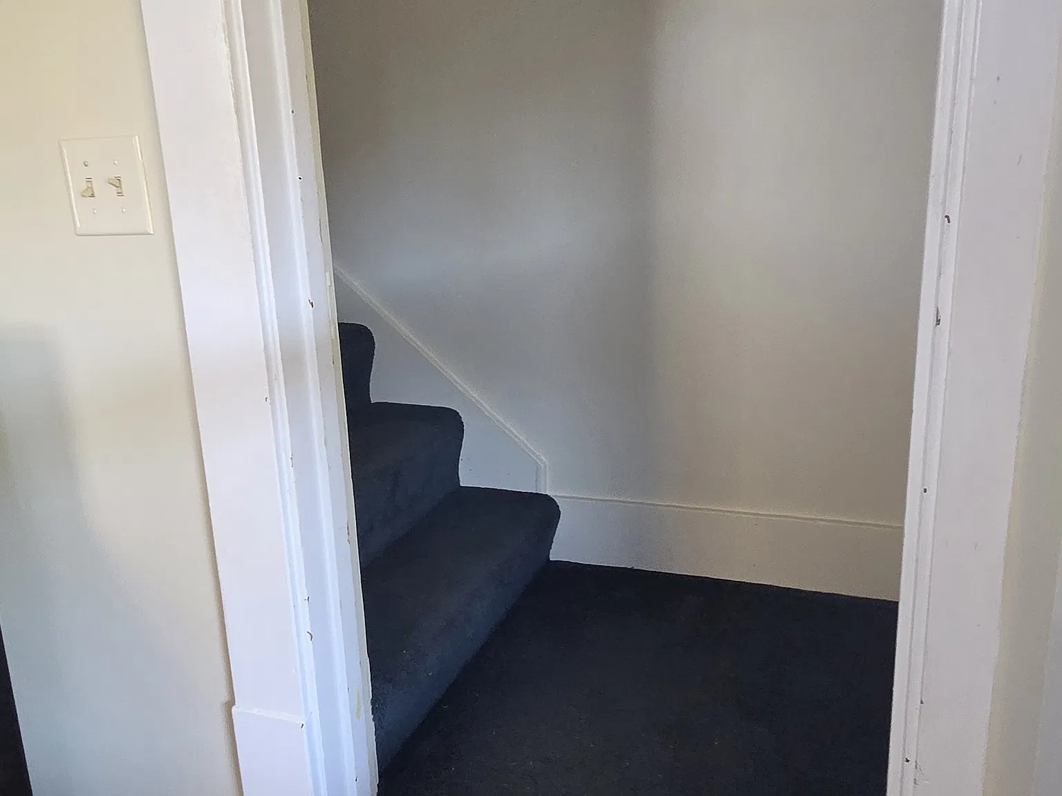 3 bed, 2000 sqft, $1,200 — Photo 4