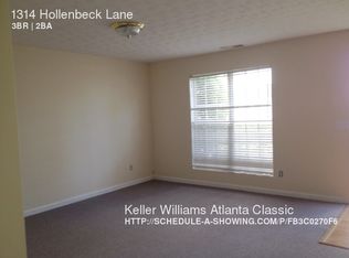 1314 Hollenbeck Ln, Riverdale, GA 30296