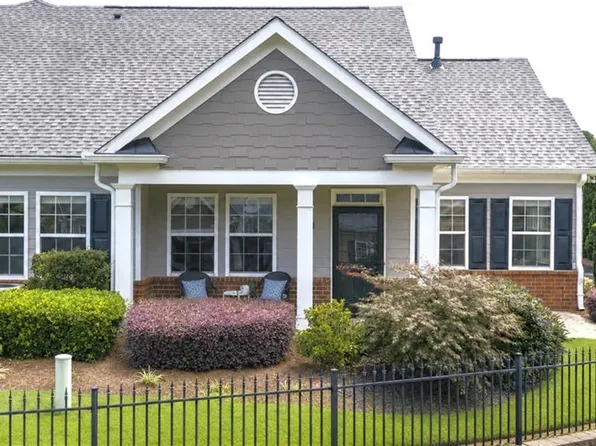 2694 Grapevine Cir, Cumming, GA 30041