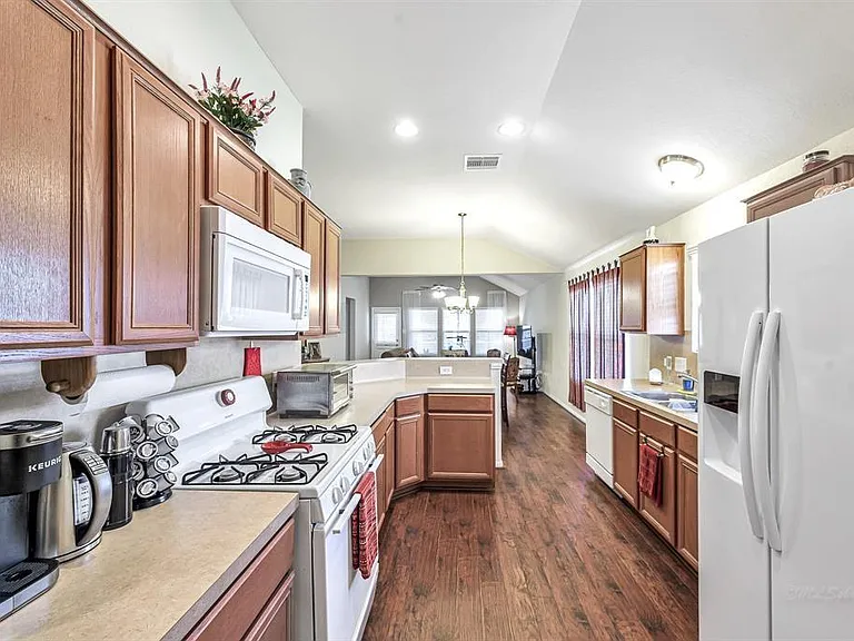 3203 Dale Ridge Trl — Photo 7