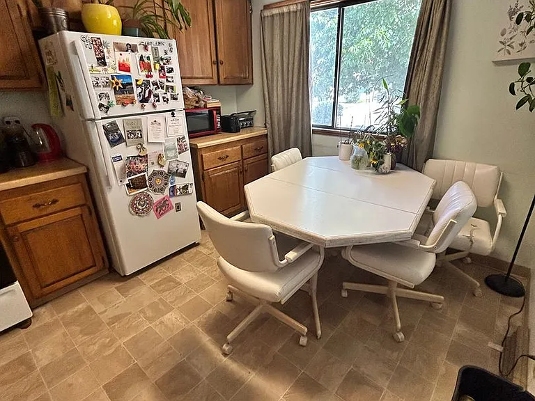 2409 Thomas Ave — Photo 10