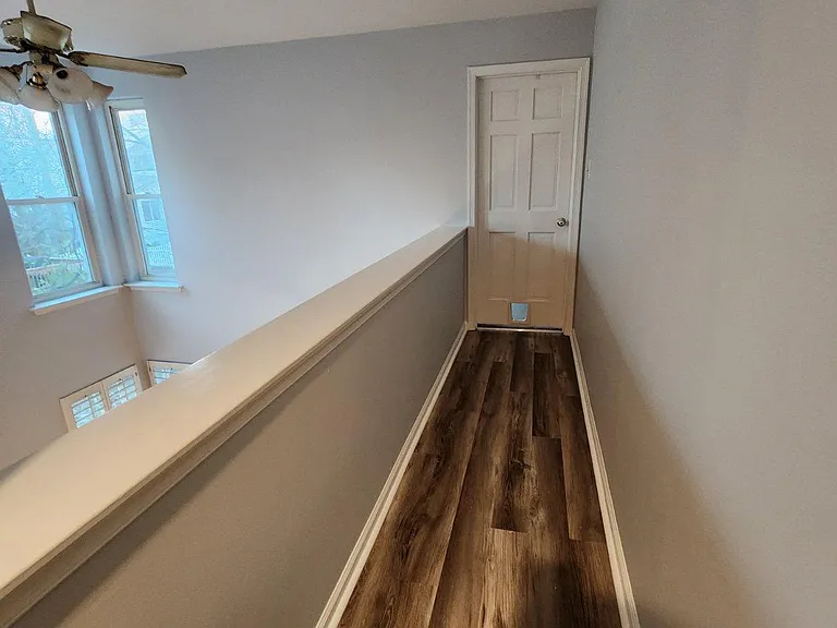 121 Henning Dr — Photo 9
