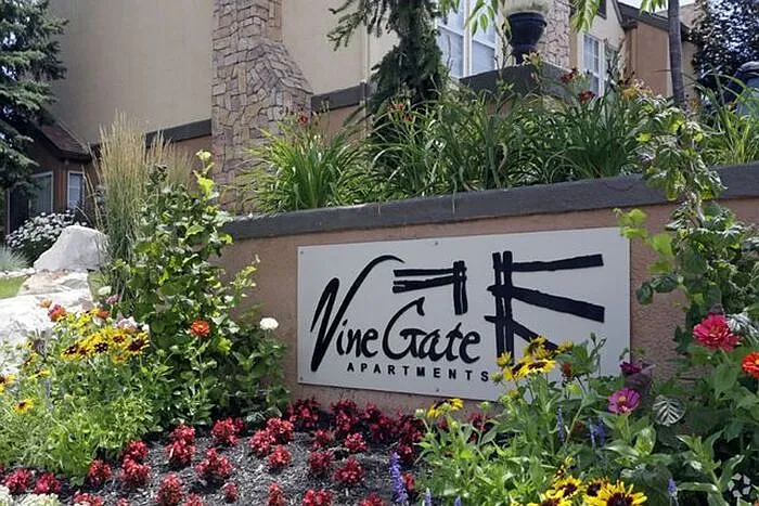 6175 S Vine Field Ln — Photo 28