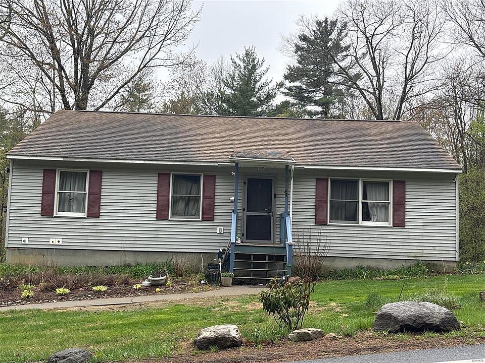 1st image of 318 Wing Rd