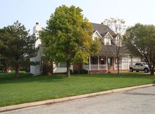 308 Briarwood Ln, Hillsboro, KS 67063