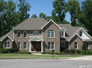 111 Summer Brook Ct, Huntsville, AL 35806