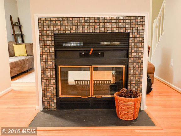 3rd image of 5721 Evergreen Knoll Ct