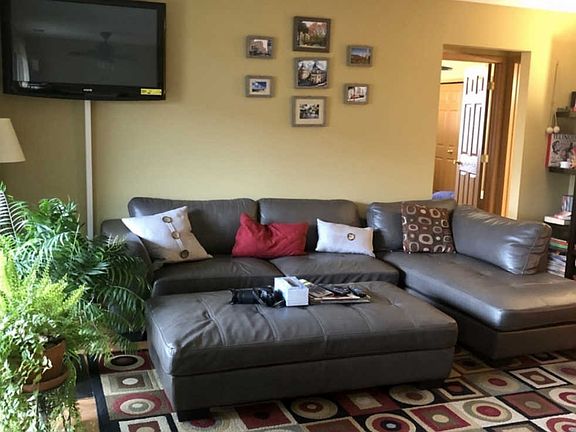 2nd image of 15701 Peggy Ln APT 9