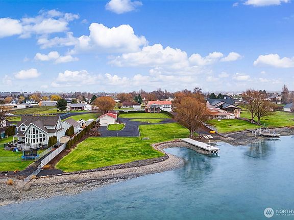 2nd image of 3062 Wildgoose Road NE