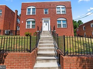 2805 28th St SE APT 2, Washington, DC 20020