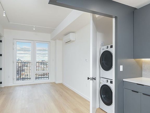 5th image of 974 Carroll St Unit 16G
