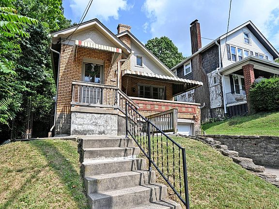 2nd image of 1134 Fairbanks Ave