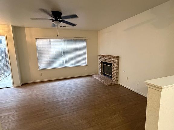 2nd image of 2718-2764 S Bright St #2720