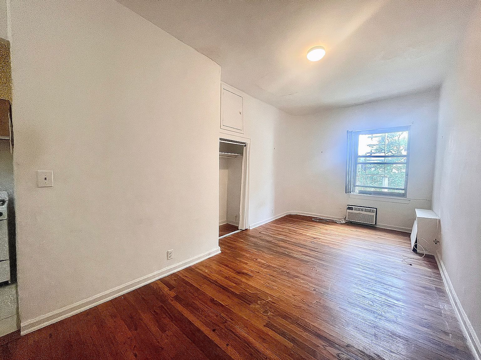 324 E 14th St #5D, New York, NY 10003 | Zillow