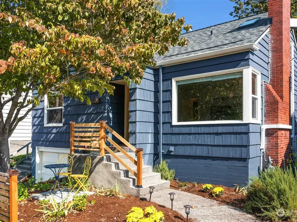 5816 40th Avenue NE, Seattle, WA 98105