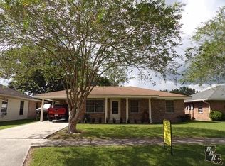 55 Killarney Loop, Houma, LA 70363