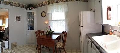 5th image of 4001 W 140th St