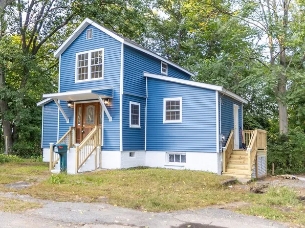 27 Fairmont St, Chicopee, MA 01013