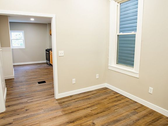 5th image of 3731 Eastern Ave