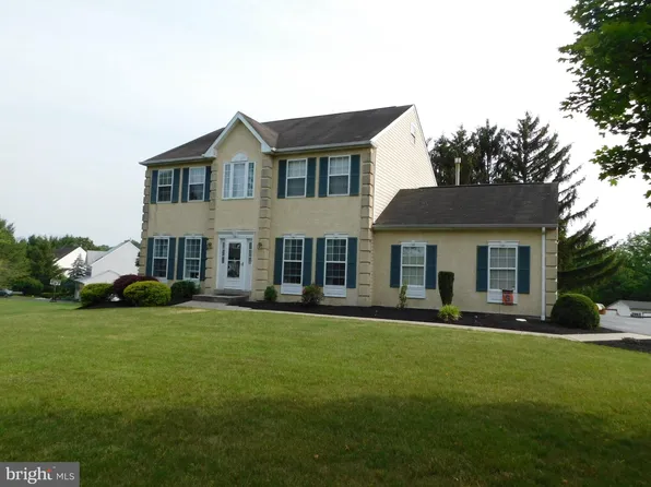 534 Bow Ln, Gilbertsville, PA 19525