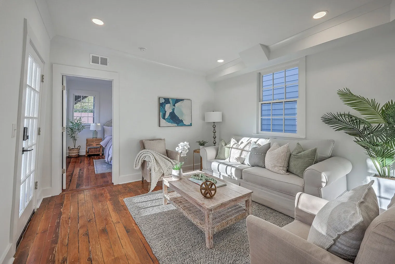 2 bed, 1.0 bath, $4,755 — Photo 1