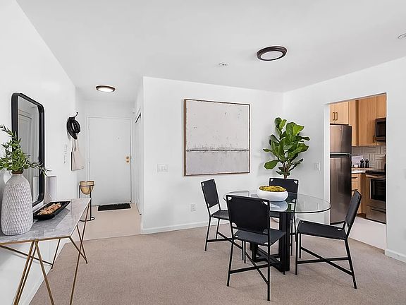 4th image of 4465 Ocean Blvd #4465/61