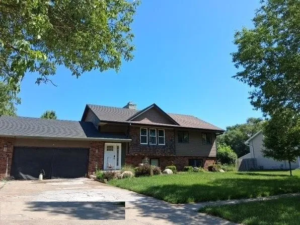 4783 NW 65th Ave, Johnston, IA 50131