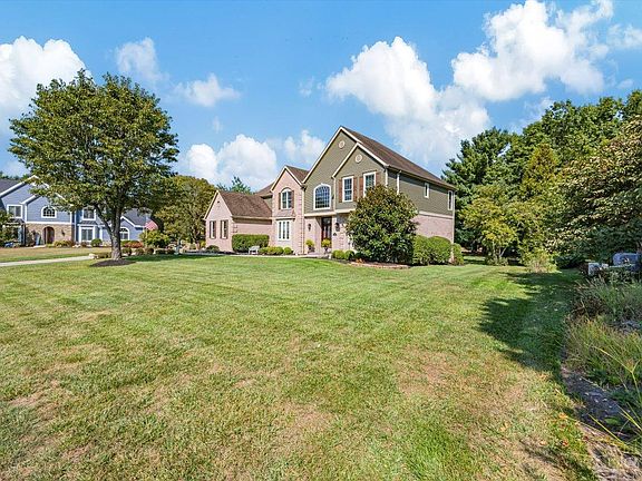 3rd image of 8329 Keeneland Ct