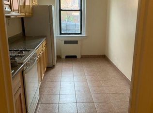 3376 Fenton Ave, Bronx, NY 10469