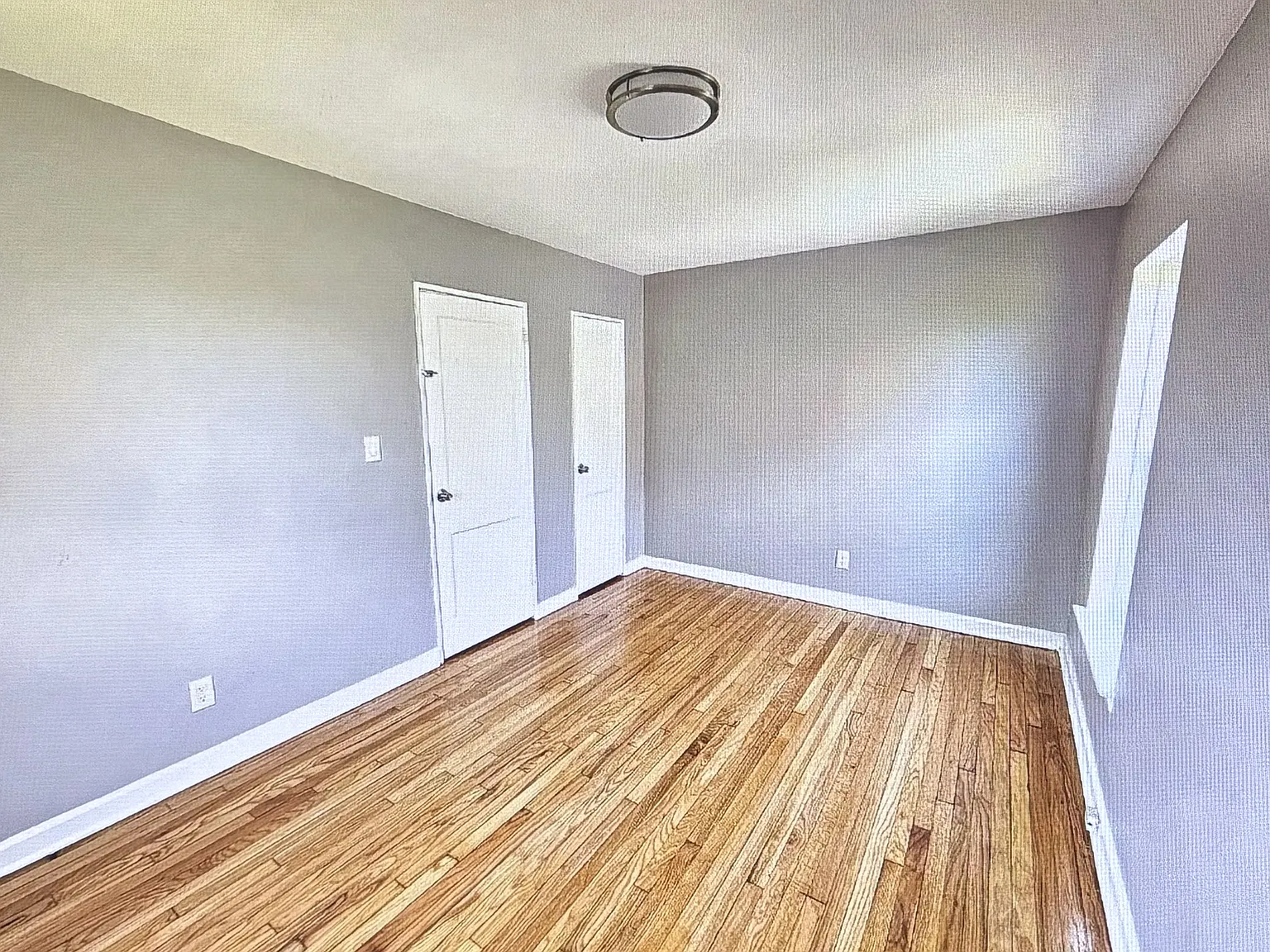 826 Jersey Ave — Photo 4
