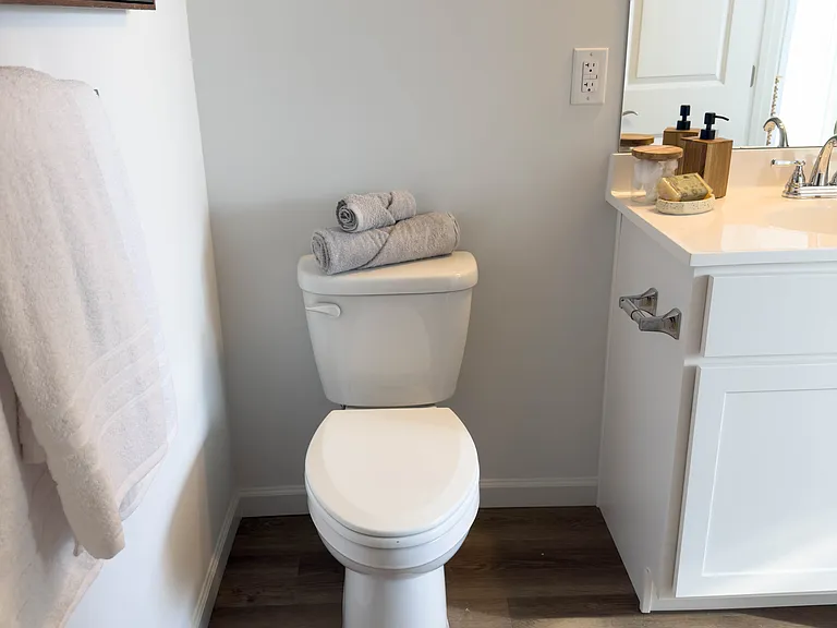 Full master bathroom