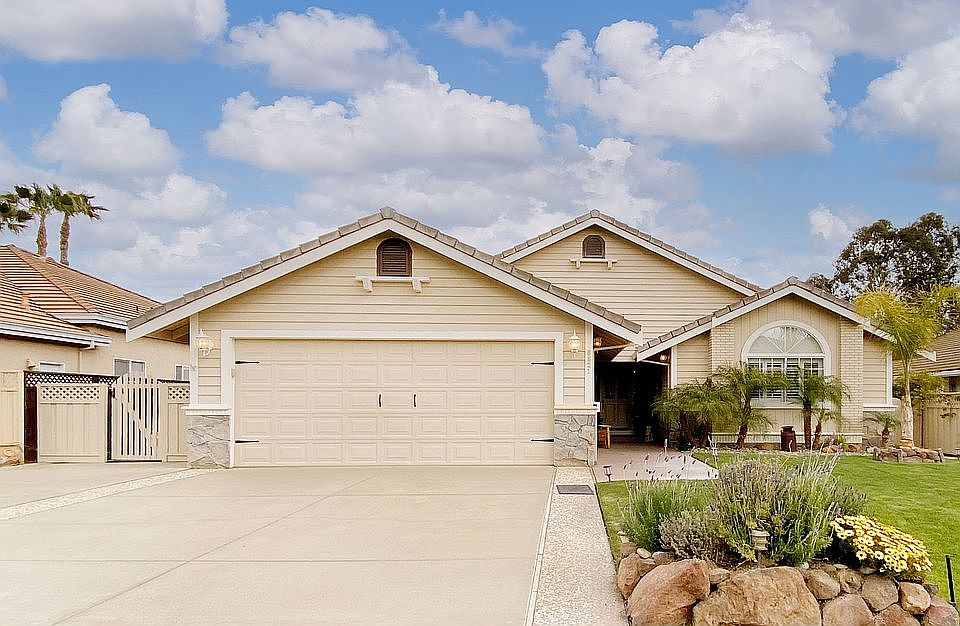 1st image of 5521 Lanai Ct
