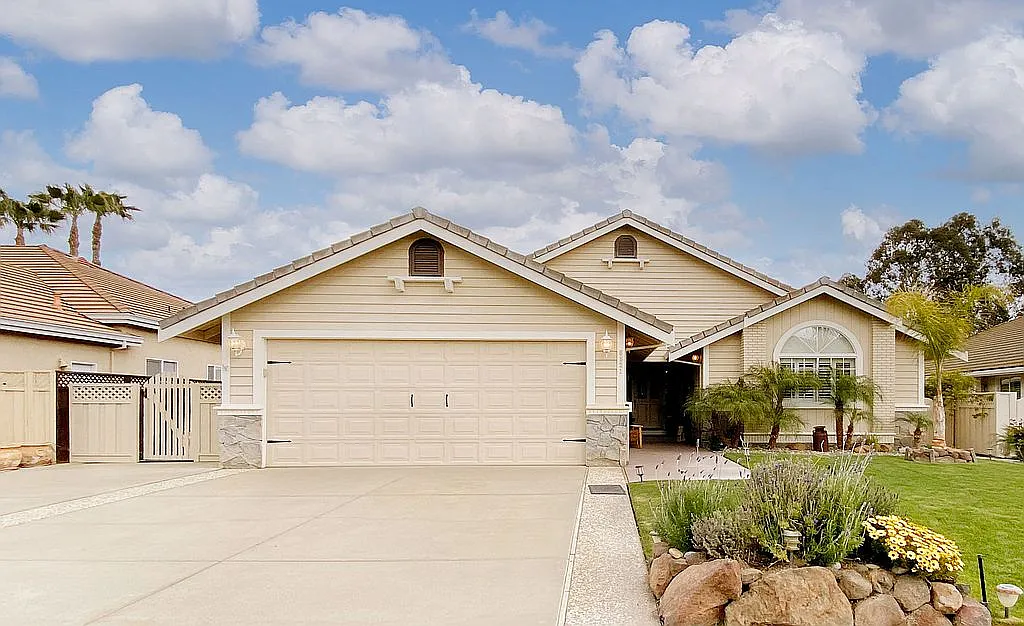5521 Lanai Ct photo 1