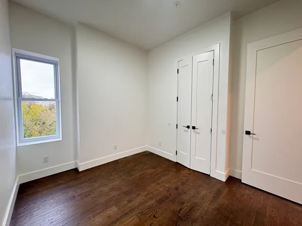 84 Palisade Avenue image 3 of 6