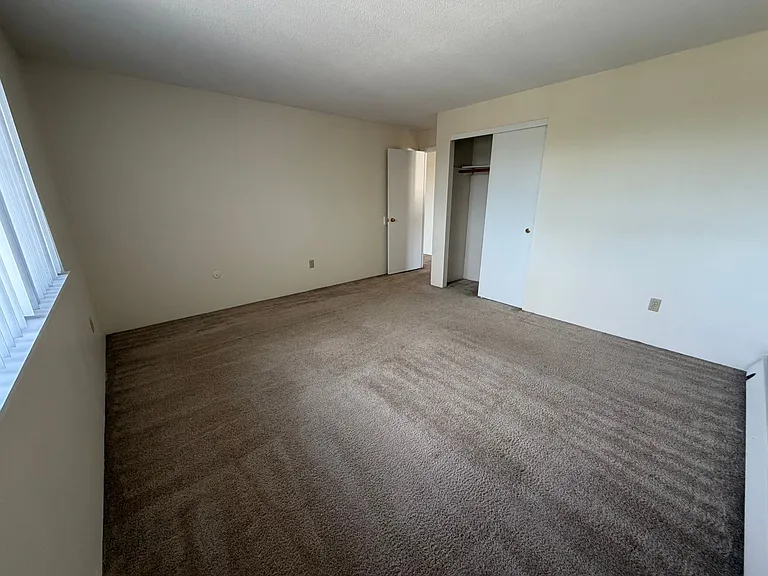134 Mammoth Rd #29 — Photo 6
