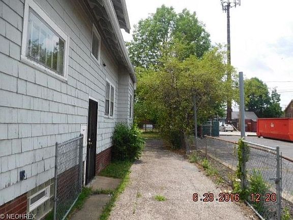2nd image of 18650 Monterey Ave