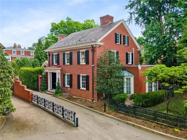 643 Pitcairn Pl, Pittsburgh, PA 15232