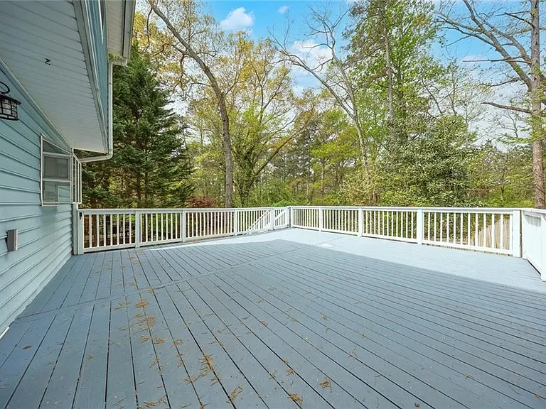 635 Anderson Walk — Photo 32